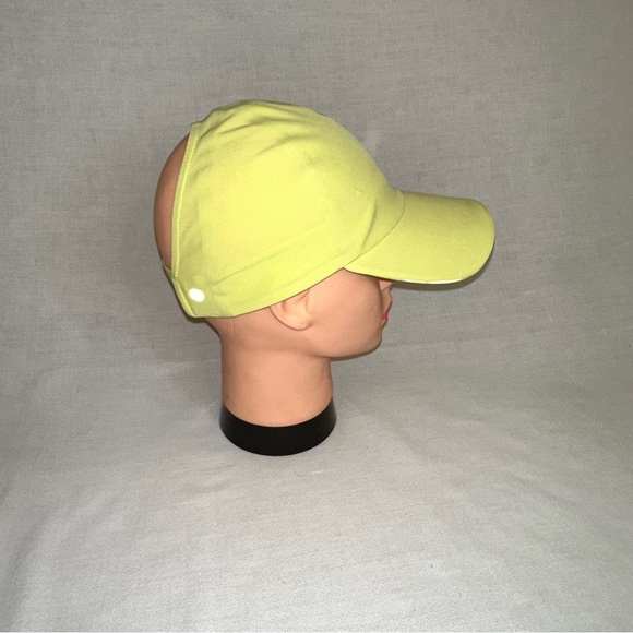 lululemon athletica Accessories - NEON Yellow Lululemon Athletica Women's Fast and Free Ponytail Running Hat EUC